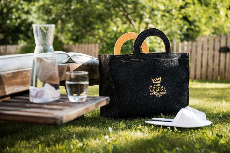 Kristallhotel Corona-Krone San Vigilio Di Marebbe Bagian luar foto